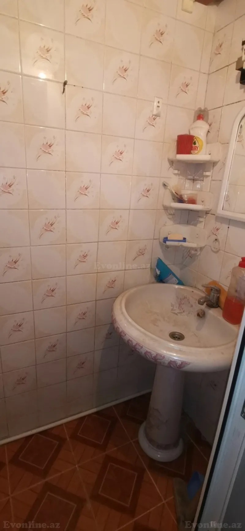 Satılır 1 otaqlı Mənzil Köhnə tikili 45 m² Dərnəgül m. - şəkil 7