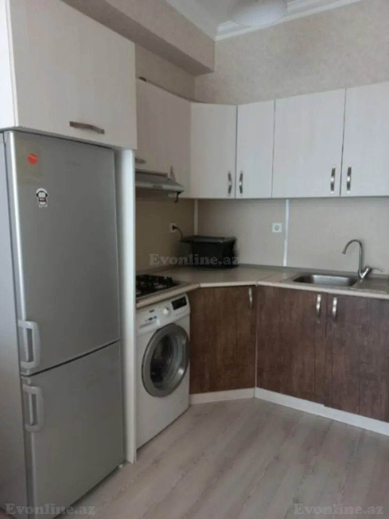 3 otaqlı Mənzil 85 m² Gənclik m. Kirayə verilir