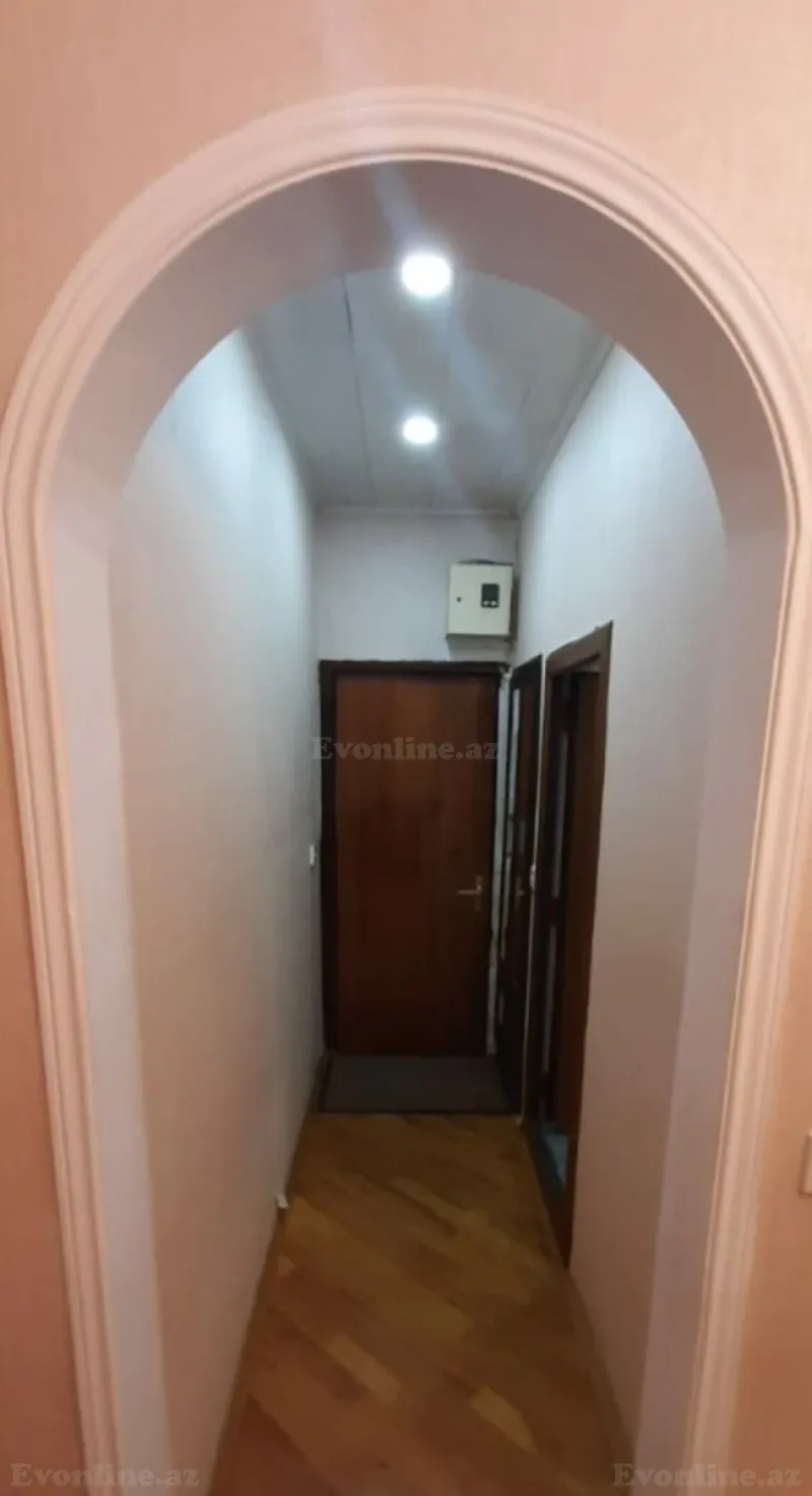 Kirayə verilir 3 otaqlı Mənzil Köhnə tikili 85 m² Gənclik m. - şəkil 4