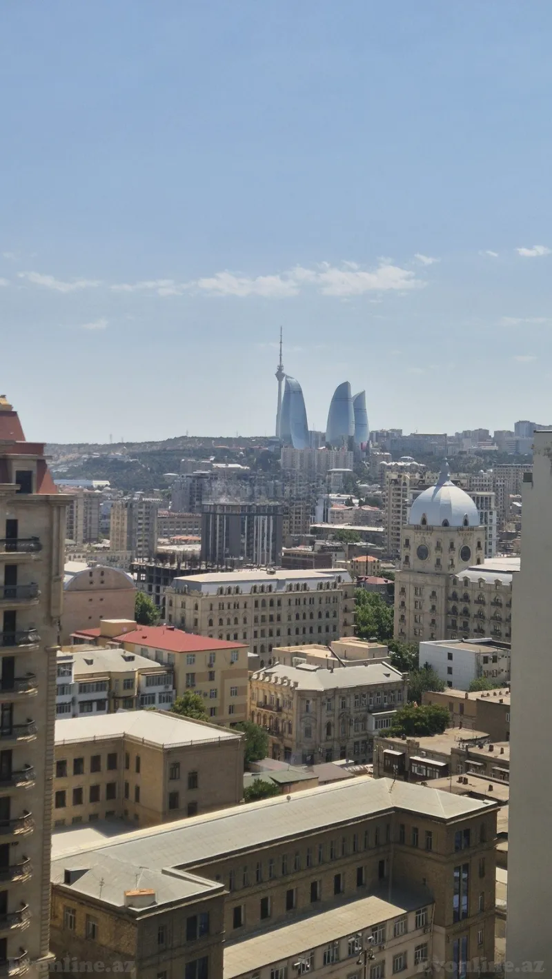 Satılır 4 otaqlı Mənzil Yeni tikili 260 m² 28 May m. - şəkil 3