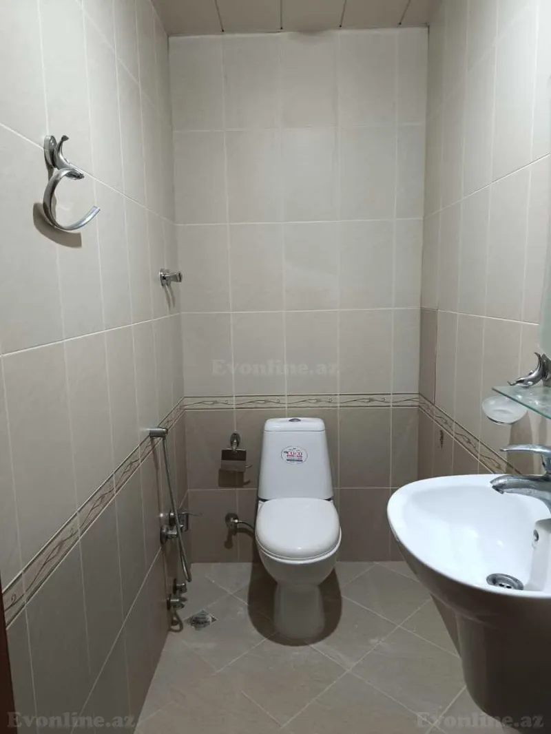 Kirayə verilir 3 otaqlı Mənzil Yeni tikili 140 m² 8 Noyabr m. - şəkil 18