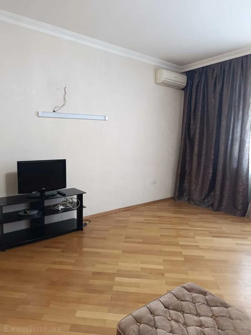 Kirayə verilir 3 otaqlı Mənzil Yeni tikili 140 m² 8 Noyabr m. - şəkil 20