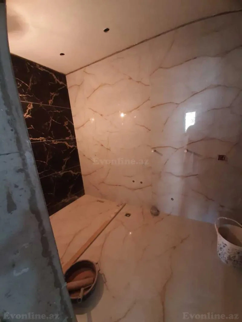 Satılır 3 otaqlı Mənzil Yeni tikili 138 m² Nərimanov r. - şəkil 6