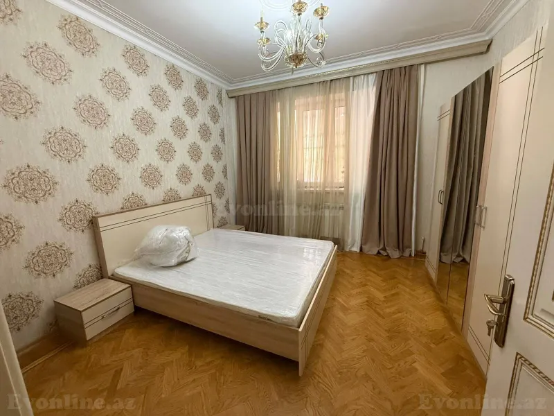 3 otaqlı Mənzil 110 m² Gənclik m. Kirayə verilir
