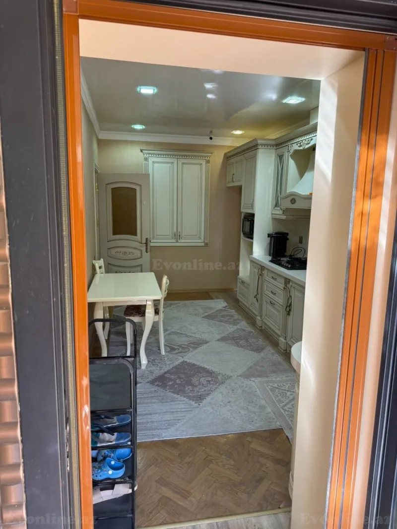 Kirayə verilir 3 otaqlı Mənzil Köhnə tikili 110 m² Gənclik m. - şəkil 8