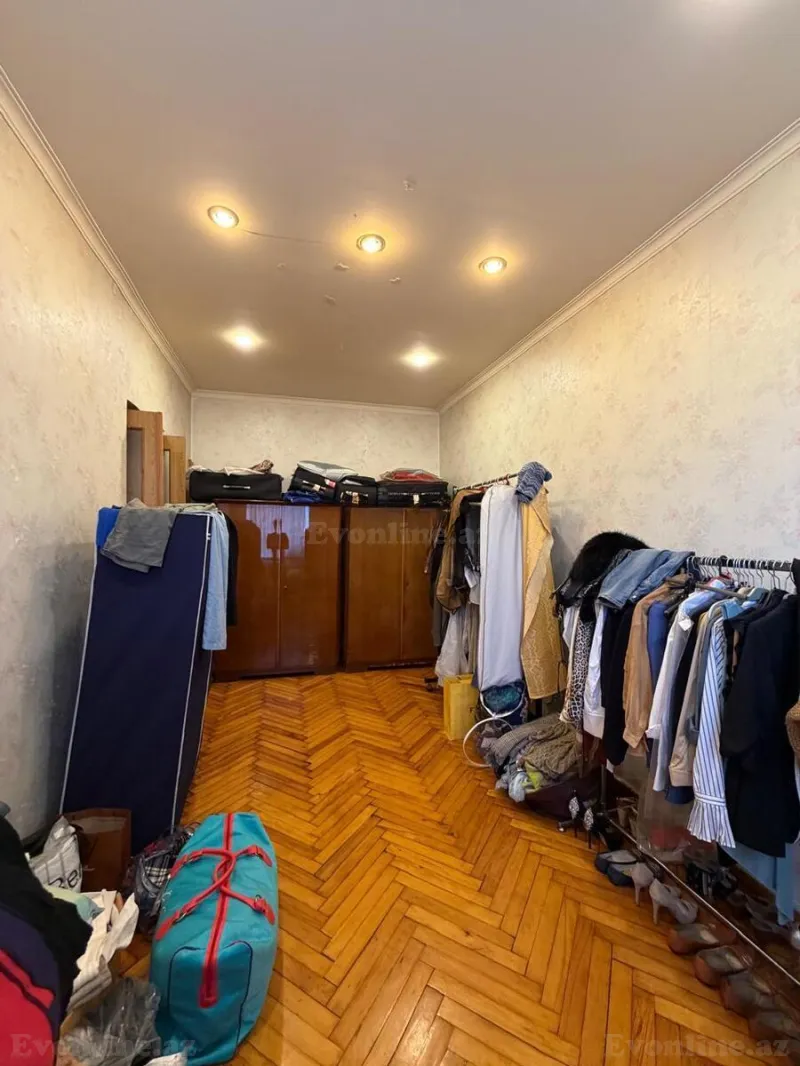 Satılır 3 otaqlı Mənzil Köhnə tikili 75 m² Nəsimi r. - şəkil 5