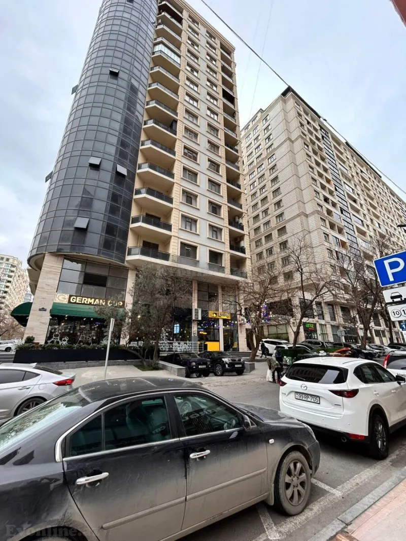 4 otaqlı Mənzil 143 m² Nərimanov r. Satılır