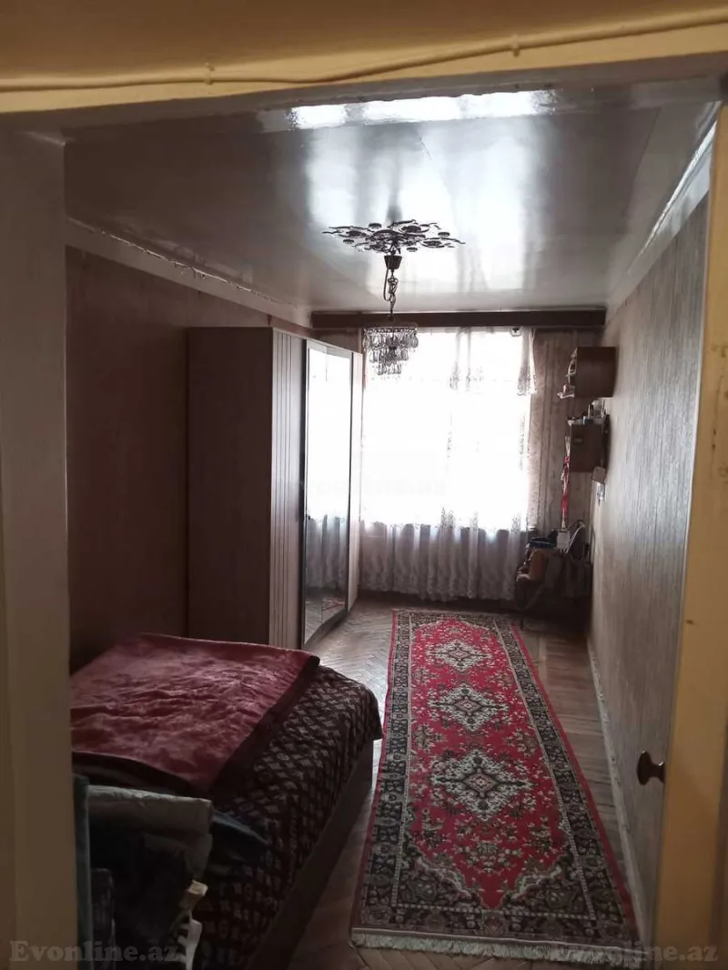 Satılır 3 otaqlı Mənzil Köhnə tikili 75 m² Nəsimi r. - şəkil 2