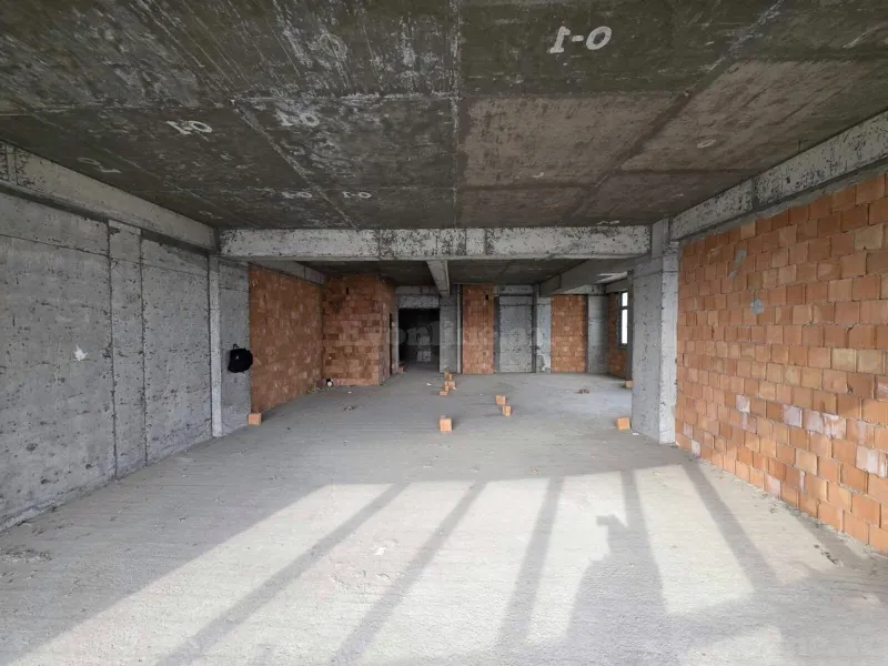 Satılır 4 otaqlı Mənzil Yeni tikili 168 m² Elmlər Akademiyası m. - şəkil 2