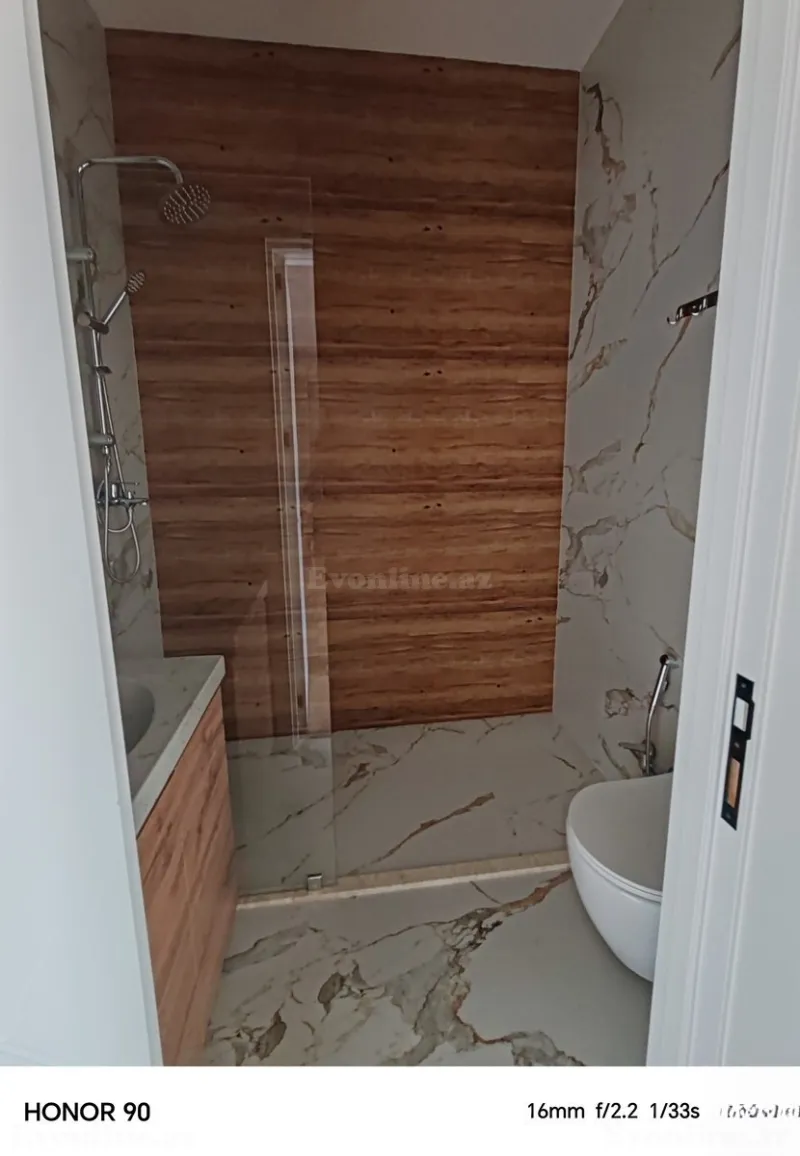 Satılır 5 otaqlı Həyət evi 150 m² Novxanı - şəkil 9