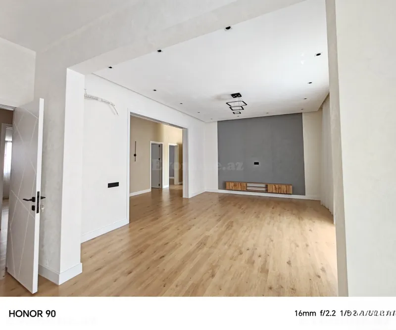 Satılır 5 otaqlı Həyət evi 150 m² Novxanı - şəkil 12