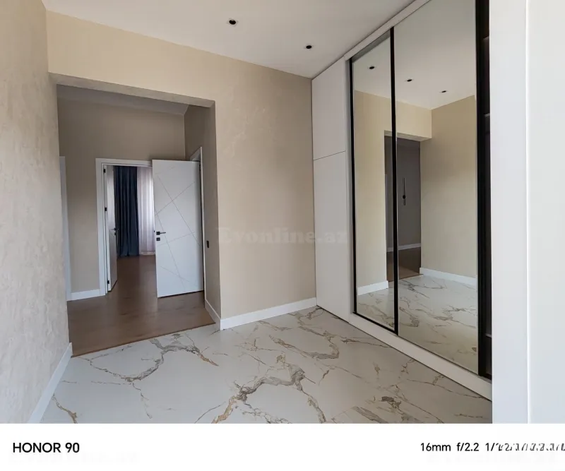Satılır 5 otaqlı Həyət evi 150 m² Novxanı - şəkil 13