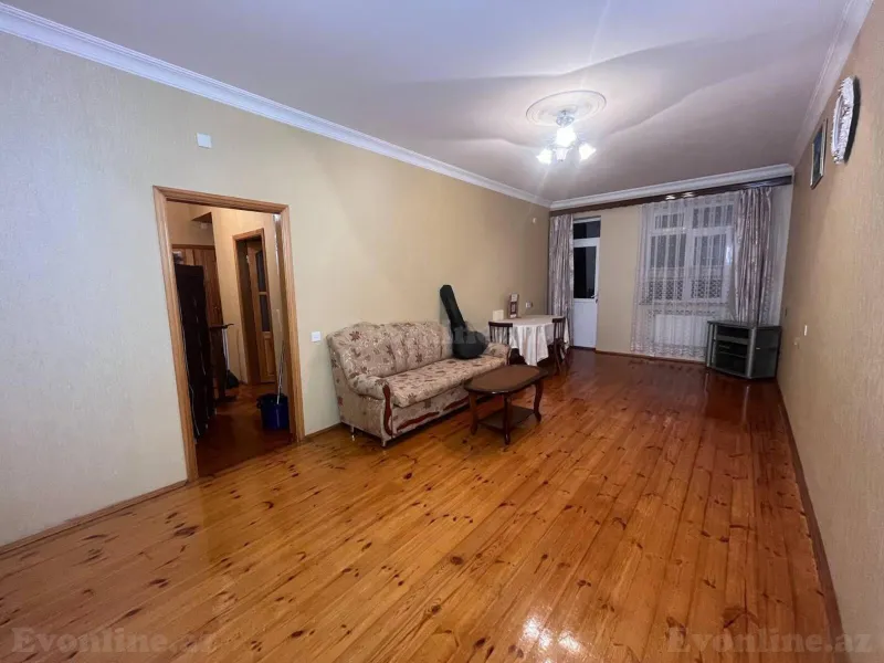 2 otaqlı Mənzil 74 m² Massiv D Satılır