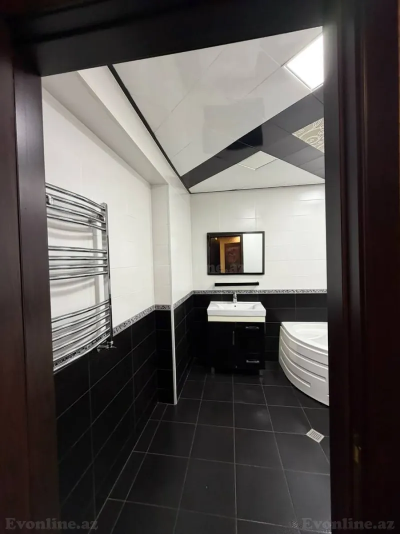 Kirayə verilir 3 otaqlı Mənzil Yeni tikili 140 m² Nəriman Nərimanov m. - şəkil 12