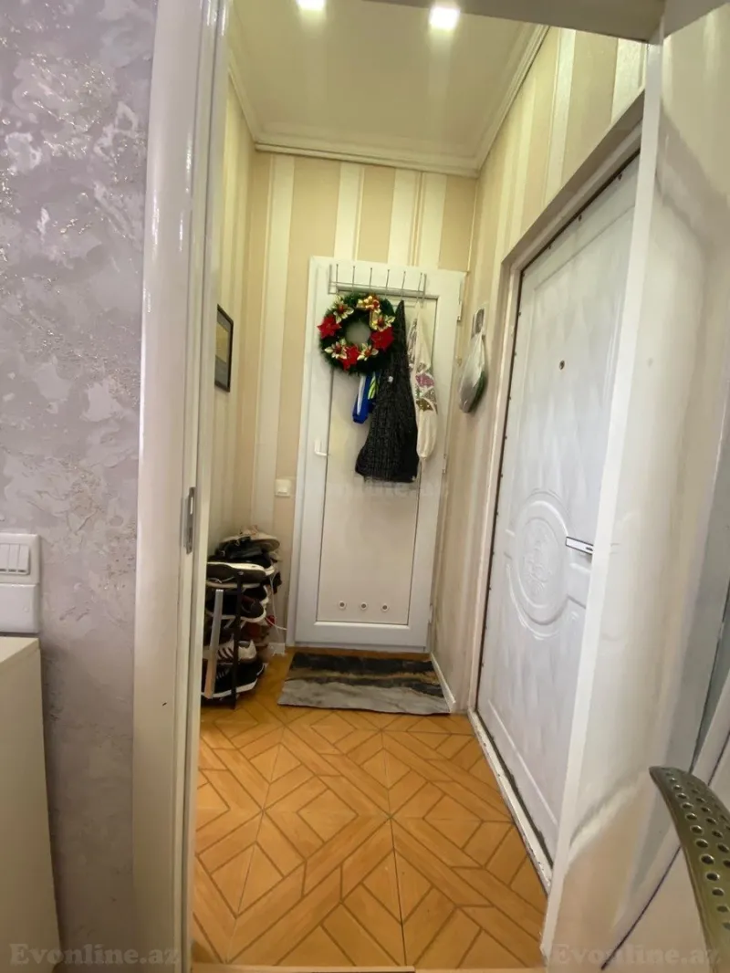 Kirayə verilir 2 otaqlı Mənzil Köhnə tikili 36 m² Memar Əcəmi m. - şəkil 3