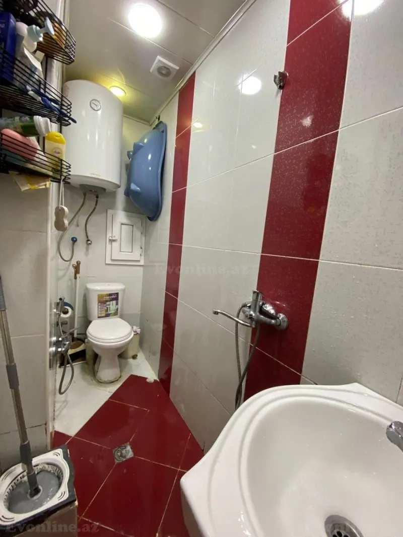 Kirayə verilir 2 otaqlı Mənzil Köhnə tikili 36 m² Memar Əcəmi m. - şəkil 7