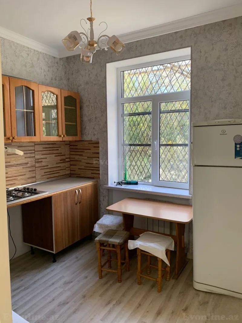 Kirayə verilir 2 otaqlı Mənzil Köhnə tikili 60 m² Qara Qarayev m. - şəkil 12
