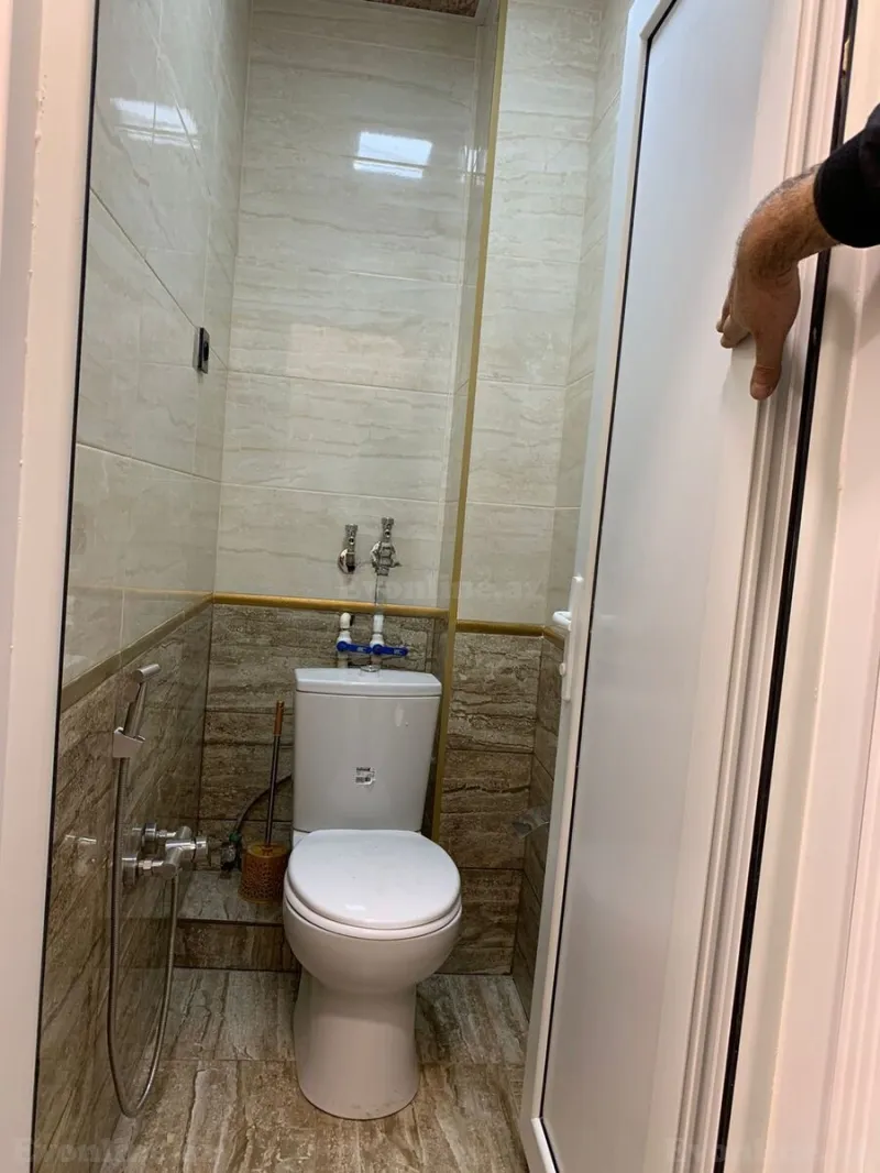 Kirayə verilir 2 otaqlı Mənzil Köhnə tikili 60 m² Qara Qarayev m. - şəkil 16
