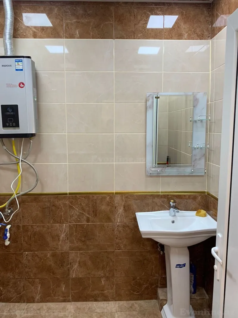 Kirayə verilir 2 otaqlı Mənzil Köhnə tikili 60 m² Qara Qarayev m. - şəkil 17