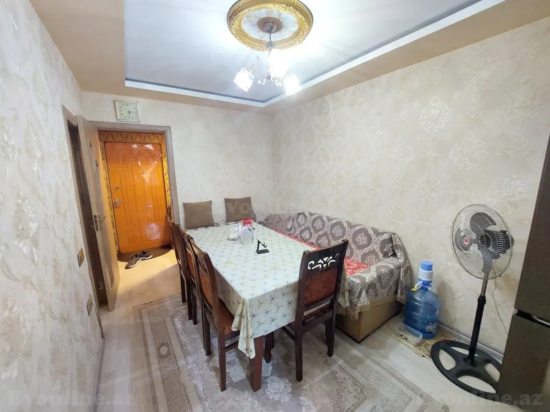 Satılır 3 otaqlı Mənzil Köhnə tikili 60 m² 7-ci mikrorayon - şəkil 2