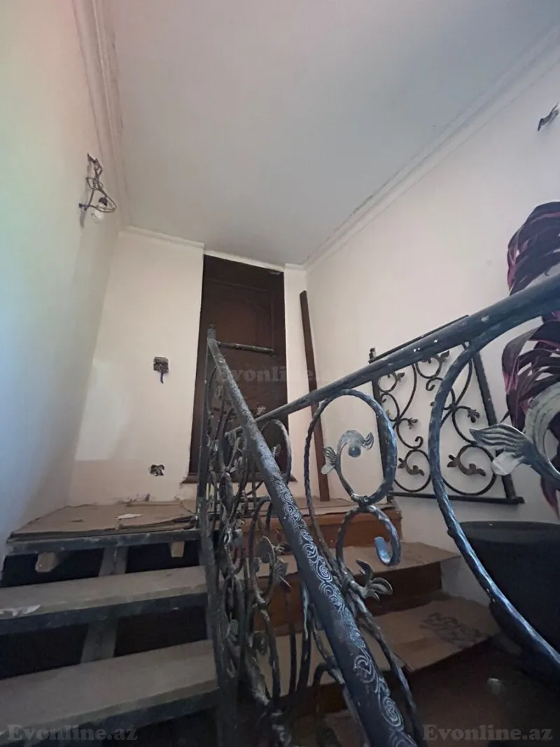 Satılır 5 otaqlı Həyət evi 105 m² Suraxanı r. - şəkil 6