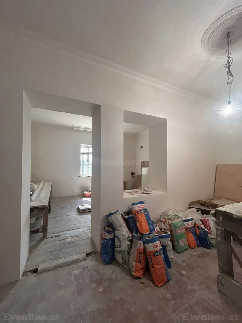 Satılır 5 otaqlı Həyət evi 105 m² Suraxanı r. - şəkil 8