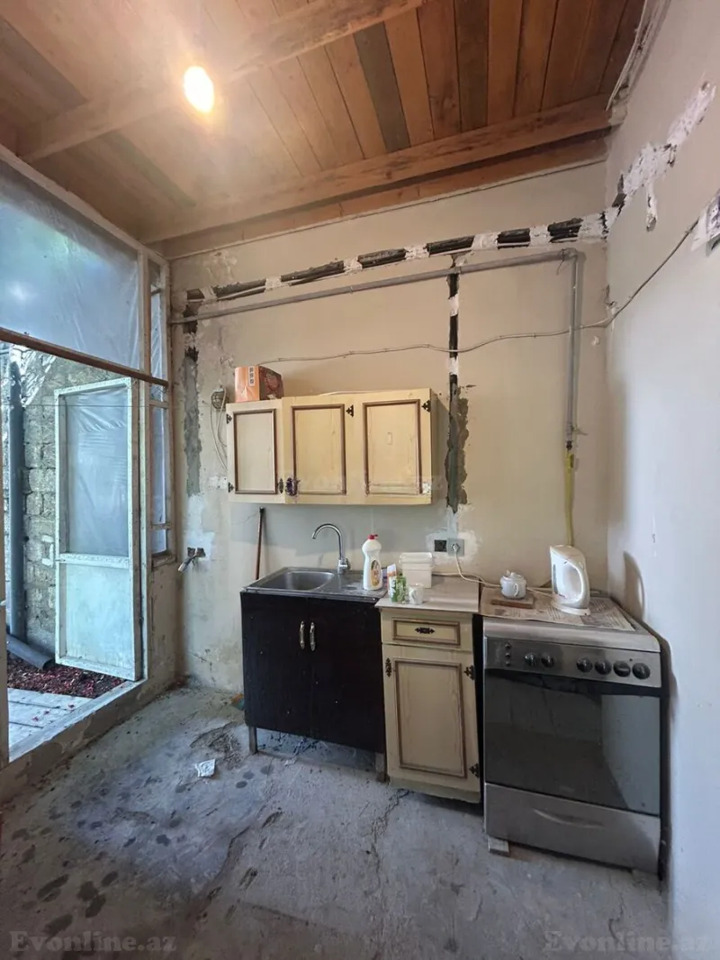 Satılır 5 otaqlı Həyət evi 105 m² Suraxanı r. - şəkil 16