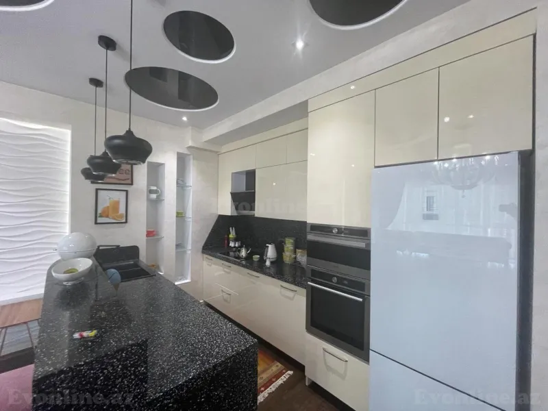 Kirayə verilir 3 otaqlı Mənzil Yeni tikili 137 m² Xətai r. - şəkil 8
