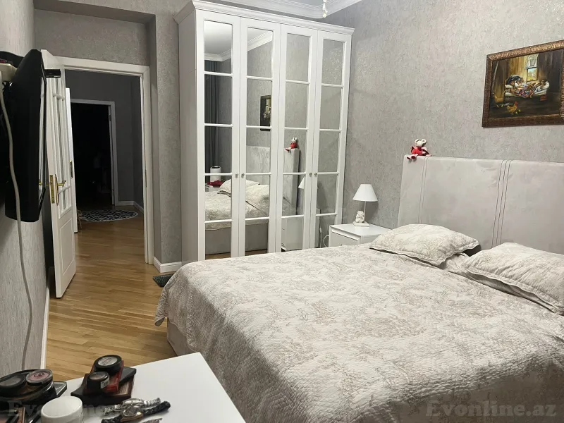Satılır 3 otaqlı Mənzil Yeni tikili 150 m² Xətai r. - şəkil 5