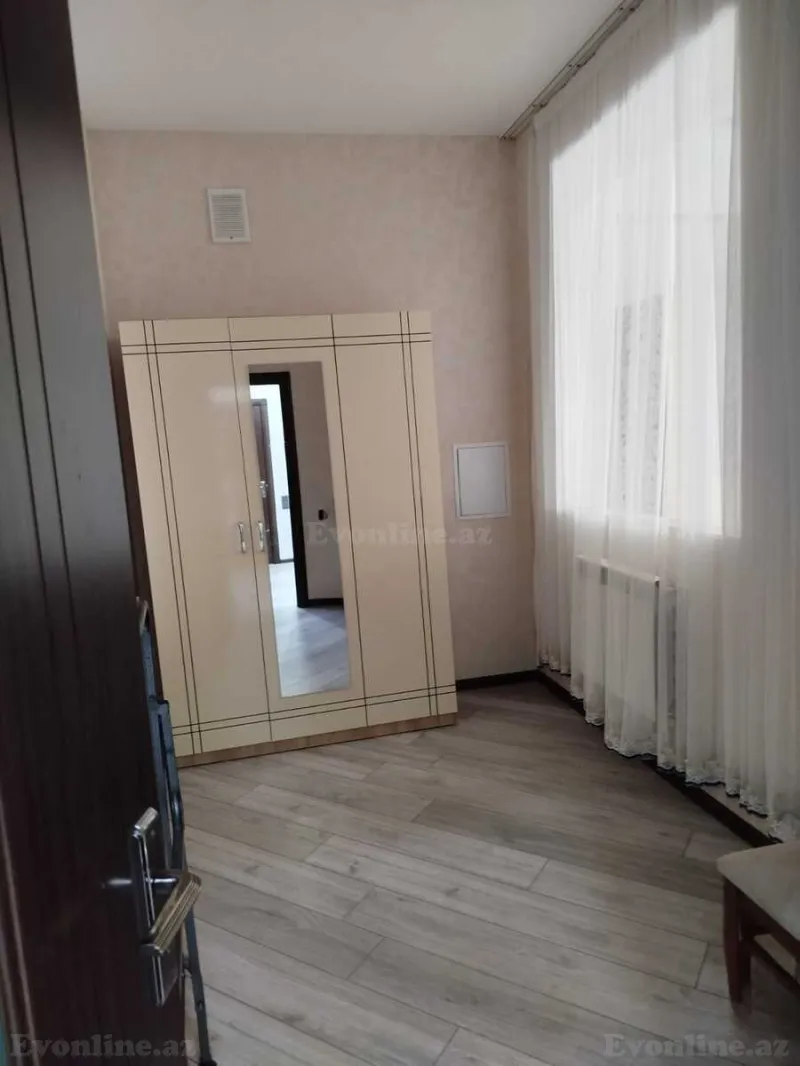 Kirayə verilir 3 otaqlı Mənzil Yeni tikili 90 m² İnşaatçılar m. - şəkil 5