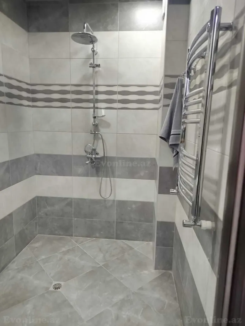 Kirayə verilir 3 otaqlı Mənzil Yeni tikili 90 m² İnşaatçılar m. - şəkil 8