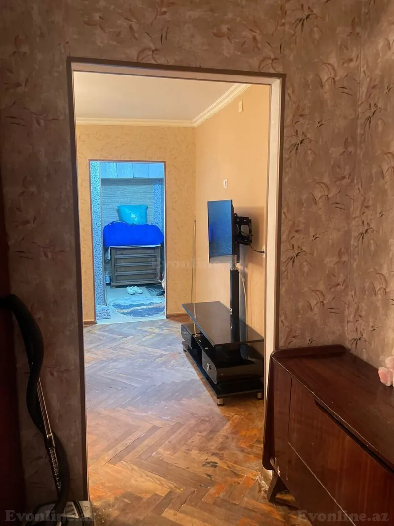 Kirayə verilir 2 otaqlı Mənzil Köhnə tikili 44 m² İnşaatçılar m. - şəkil 5