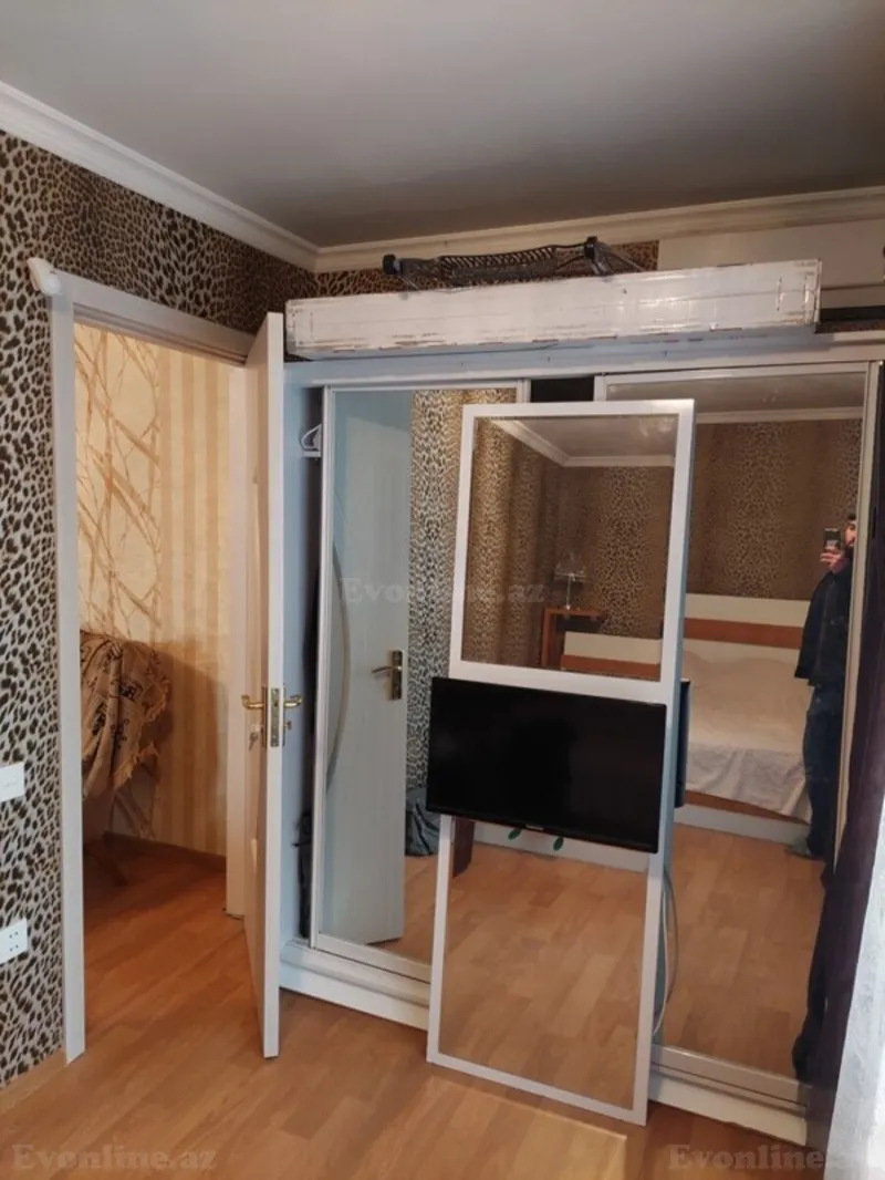 Kirayə verilir 2 otaqlı Mənzil Köhnə tikili 50 m² Nəsimi r. - şəkil 11