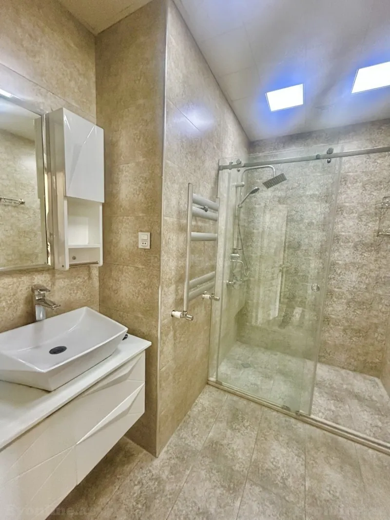 Kirayə verilir 2 otaqlı Mənzil Yeni tikili 60 m² Elmlər Akademiyası m. - şəkil 14