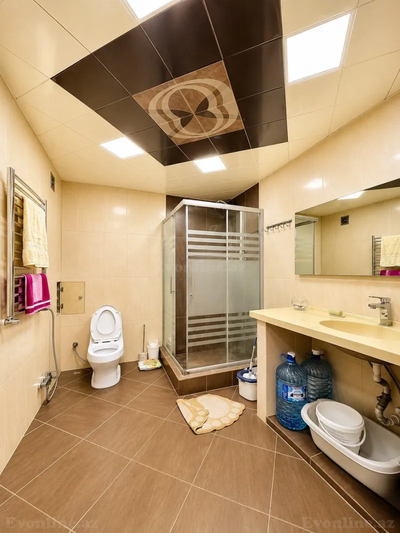 Kirayə verilir 3 otaqlı Mənzil Yeni tikili 120 m² İnşaatçılar m. - şəkil 8
