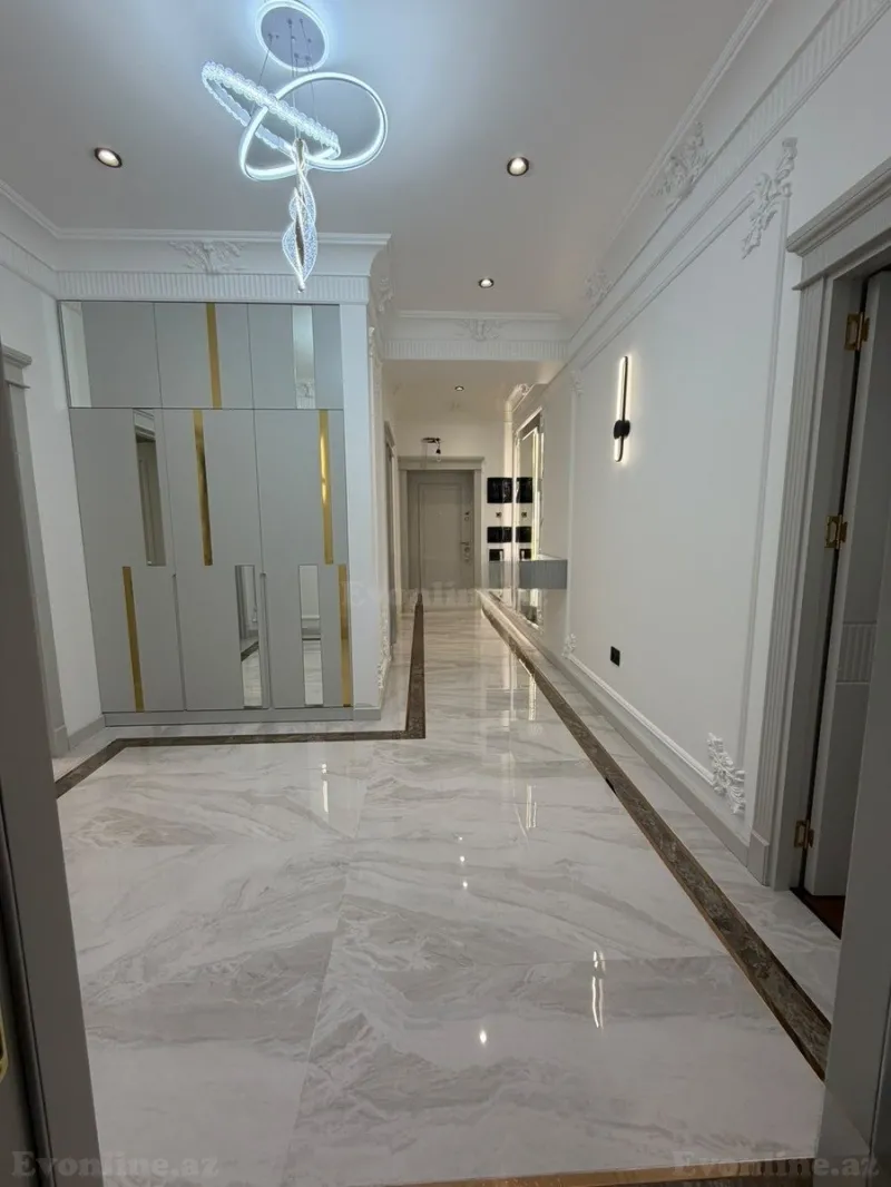 3 otaqlı Mənzil 100 m² 20 Yanvar m. Satılır
