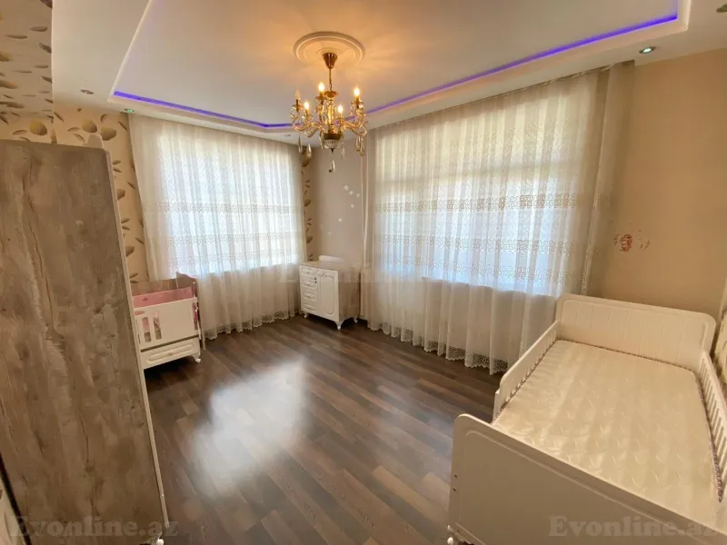 Satılır 3 otaqlı Mənzil Yeni tikili 136 m² 20 Yanvar m. - şəkil 4