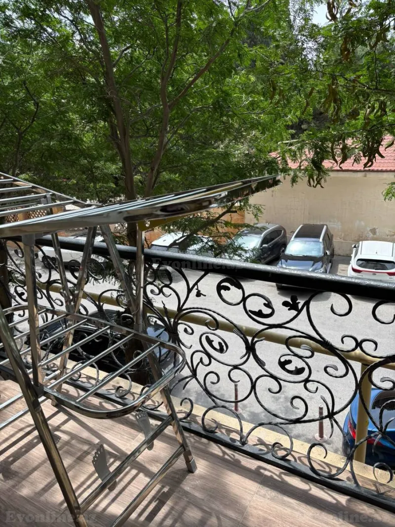 Satılır 3 otaqlı Mənzil Yeni tikili 130 m² Elmlər Akademiyası m. - şəkil 12