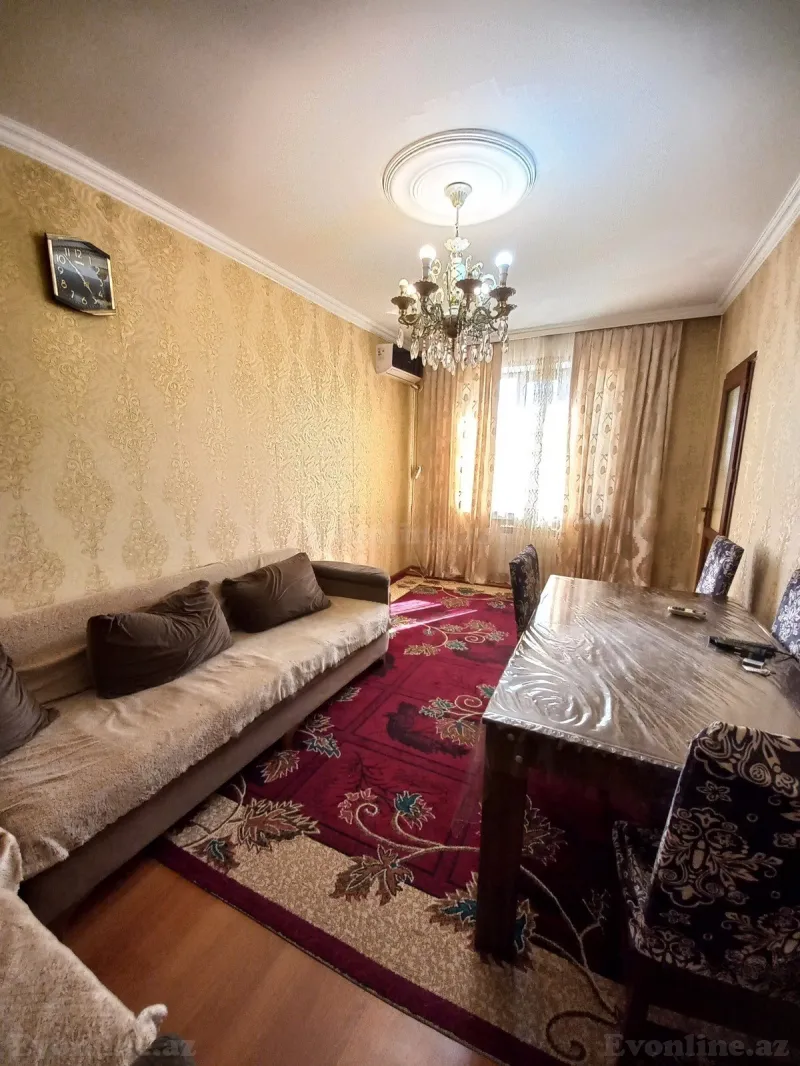 3 otaqlı Mənzil 80 m² Neftçilər m. Kirayə verilir