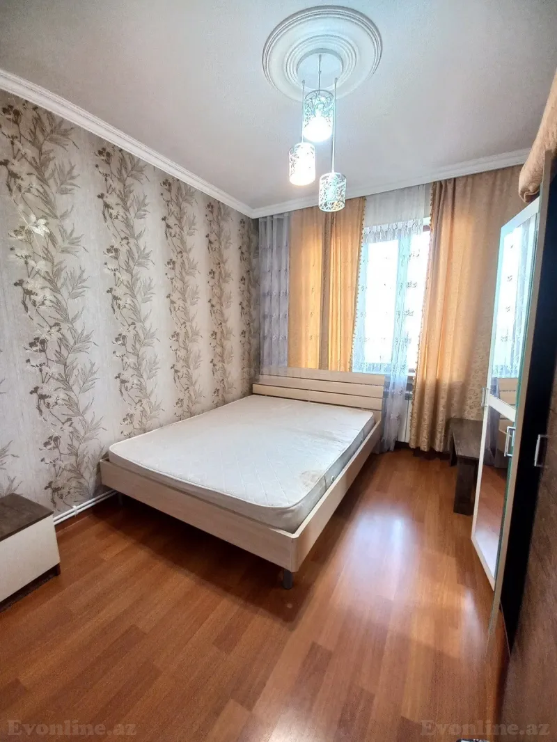 Kirayə verilir 3 otaqlı Mənzil Köhnə tikili 80 m² Neftçilər m. - şəkil 6