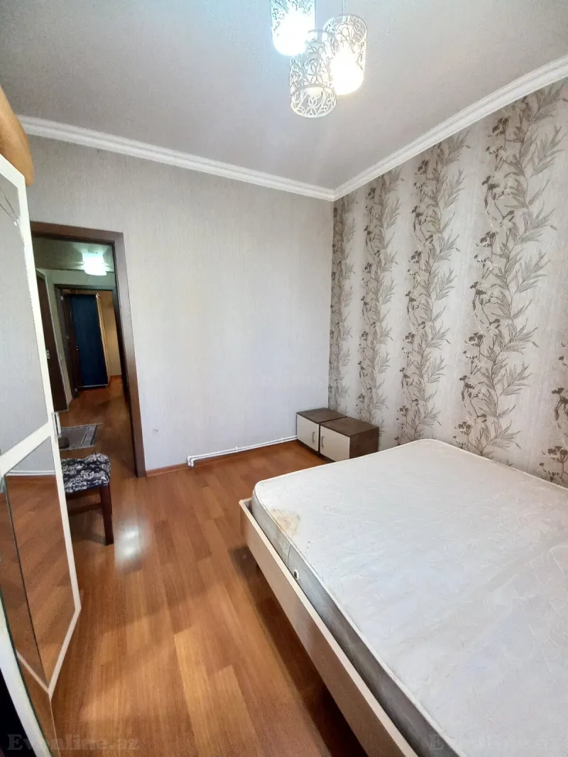 Kirayə verilir 3 otaqlı Mənzil Köhnə tikili 80 m² Neftçilər m. - şəkil 9