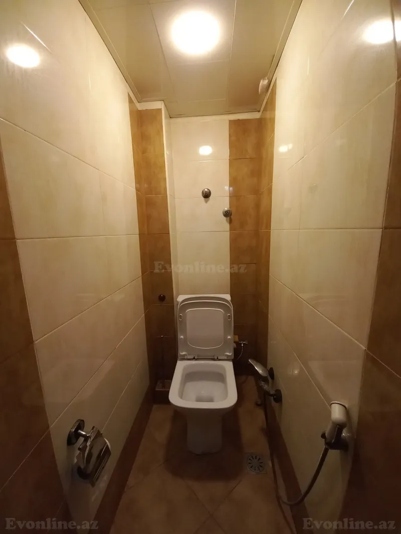 Kirayə verilir 3 otaqlı Mənzil Köhnə tikili 80 m² Neftçilər m. - şəkil 16