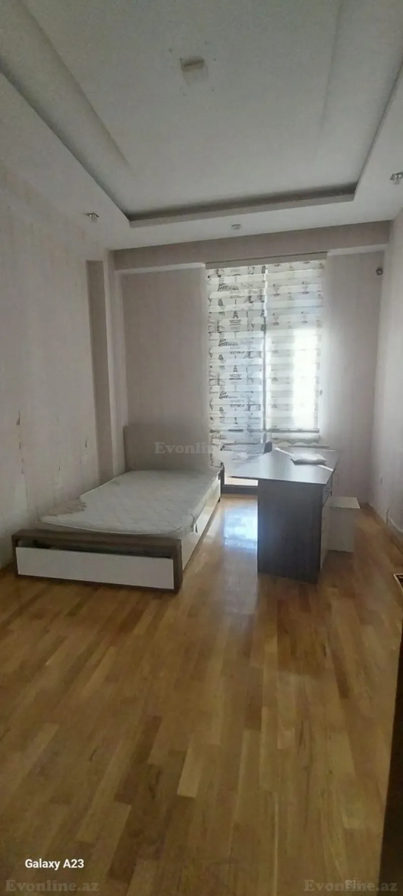 Satılır 3 otaqlı Mənzil Yeni tikili 100 m² İnşaatçılar m. - şəkil 2