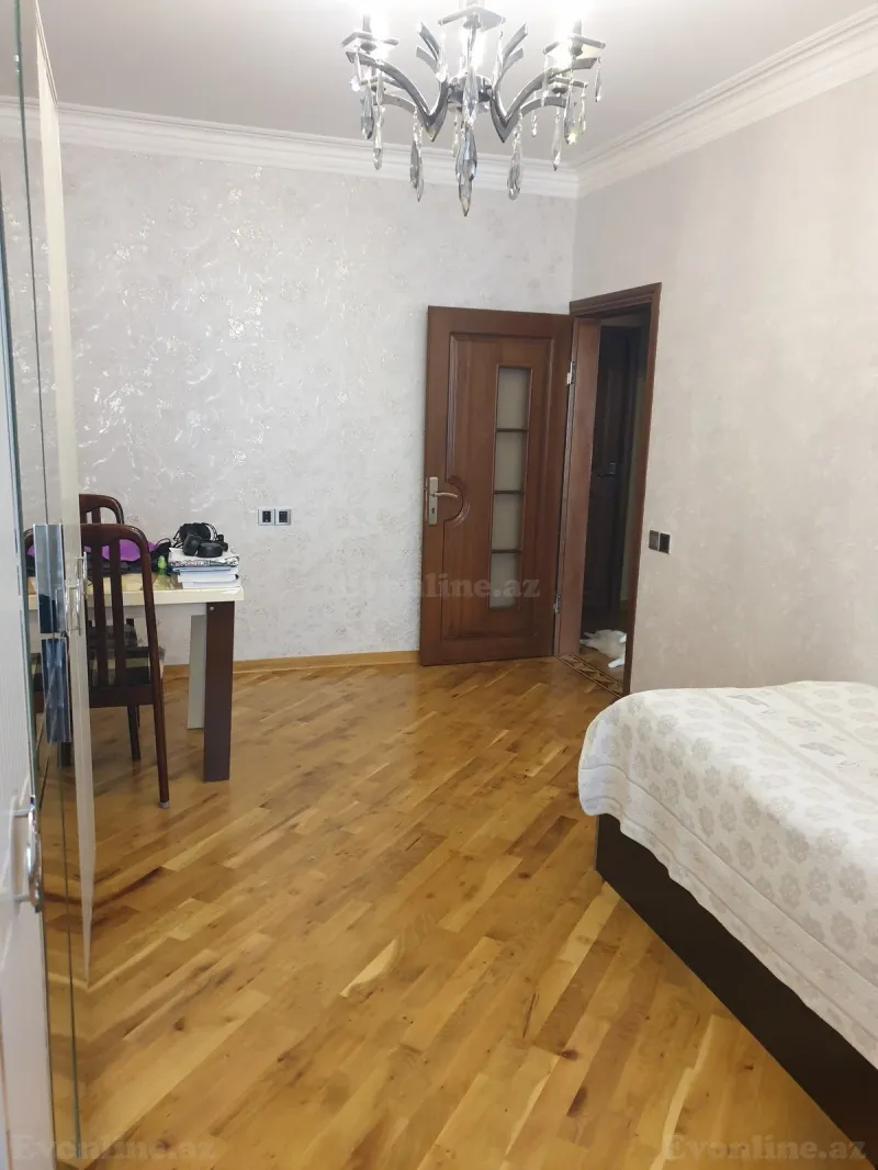 Satılır 3 otaqlı Mənzil Köhnə tikili 80 m² Yeni Günəşli - şəkil 13