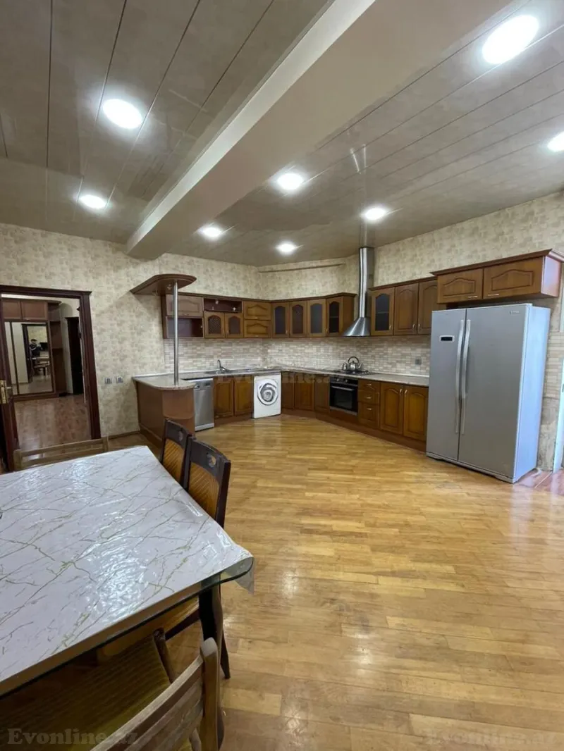 Kirayə verilir Ofis 250 m² 28 May m. - şəkil 10