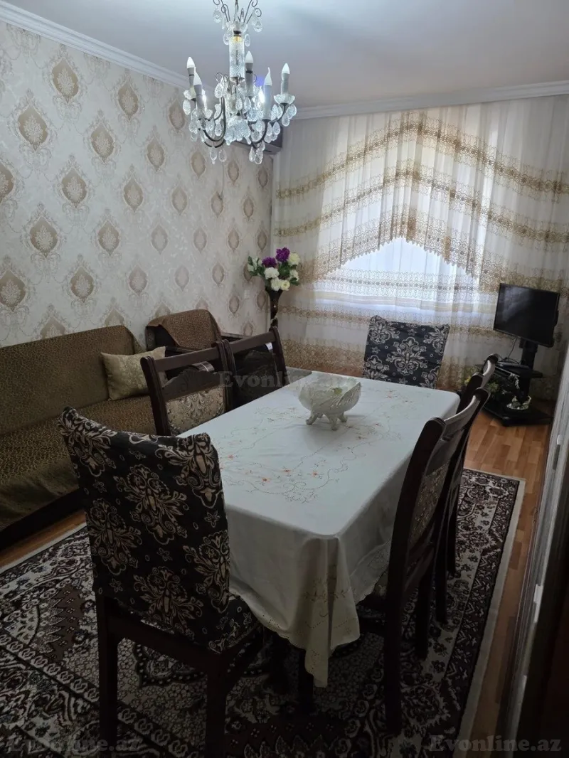 3 otaqlı Mənzil 85 m² Əhmədli m. Kirayə verilir