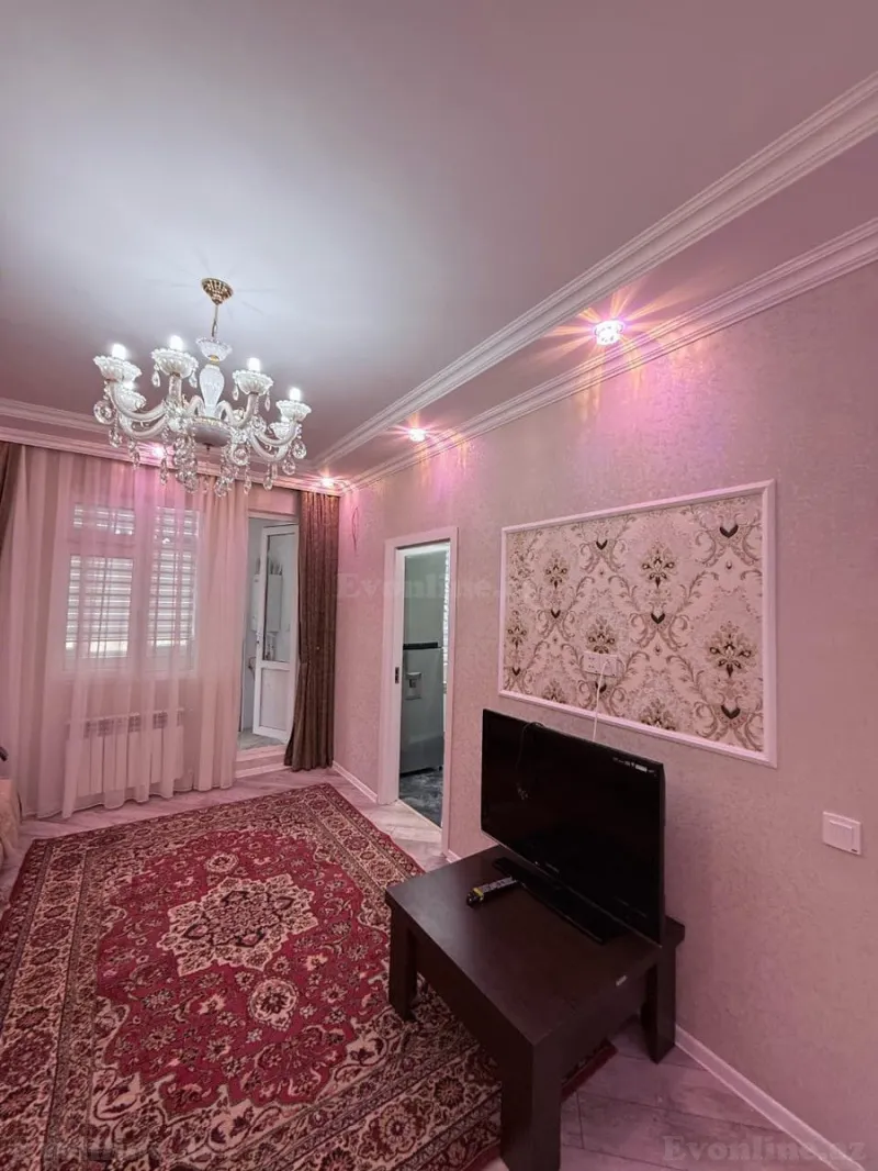 Satılır 3 otaqlı Mənzil Köhnə tikili 80 m² Memar Əcəmi m. - şəkil 2