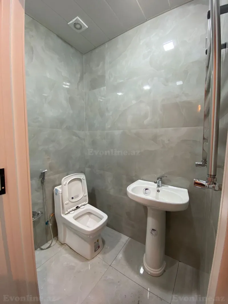 Kirayə verilir 3 otaqlı Mənzil Yeni tikili 127 m² 28 May m. - şəkil 14