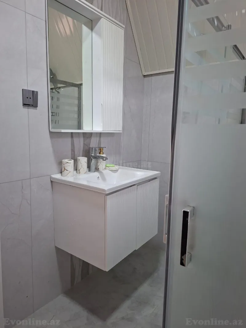 Kirayə verilir 4 otaqlı Həyət evi 96 m² Novxanı - şəkil 8