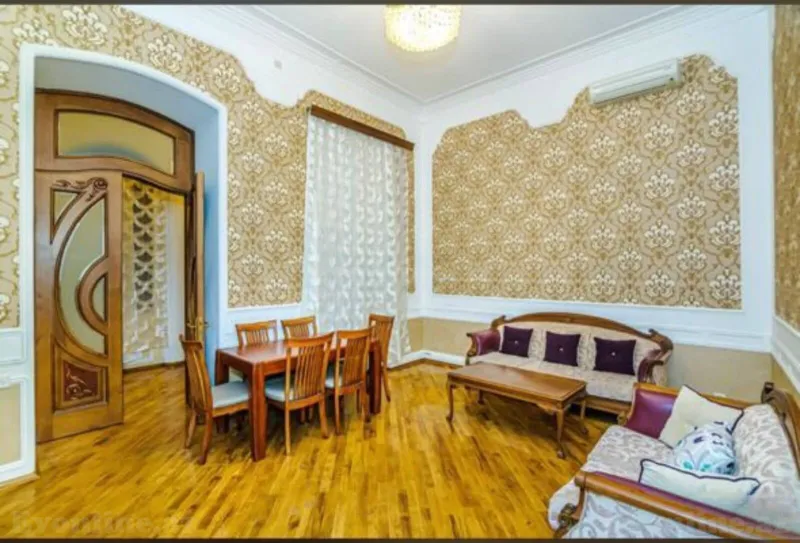 Kirayə verilir 4 otaqlı Mənzil Yeni tikili 120 m² Sahil m.